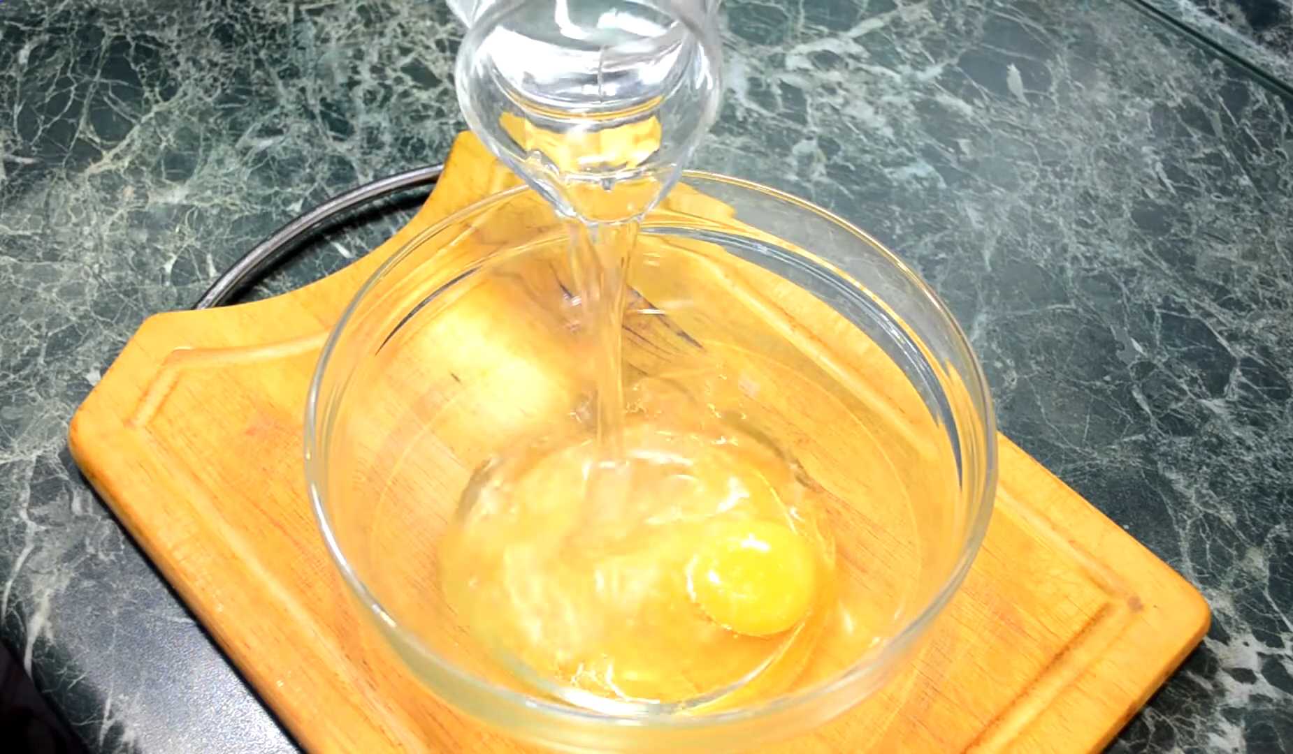 Летние вареники с творогом и клубникой-Шаг 1