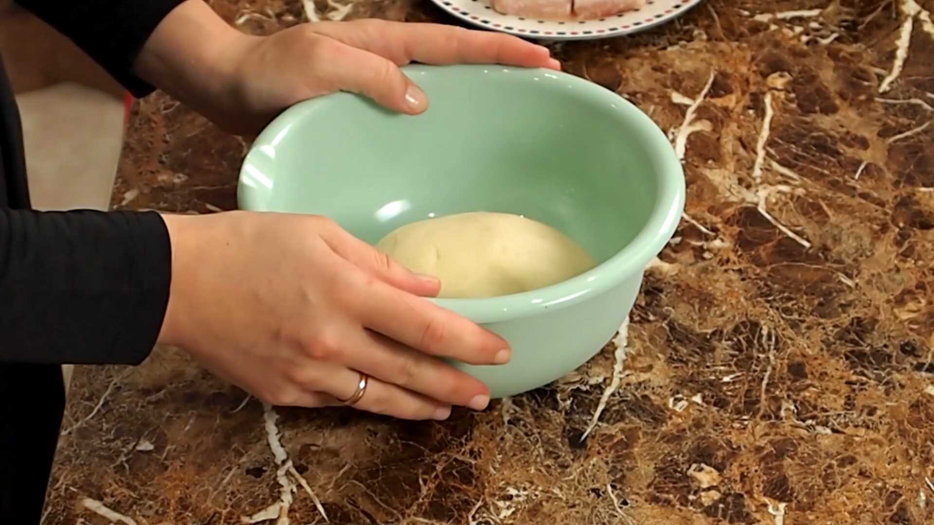 Сытные вареники с картошкой и салом-Шаг 3