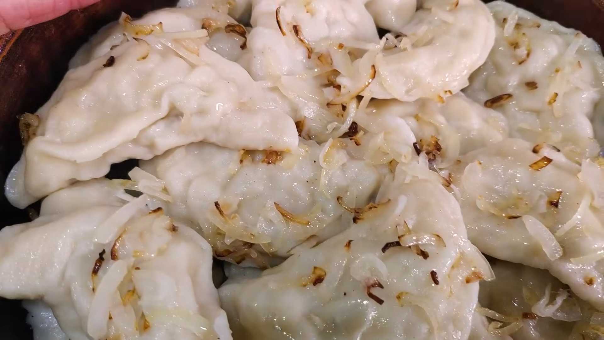 Необычные вареники с сырой картошкой-Шаг 13