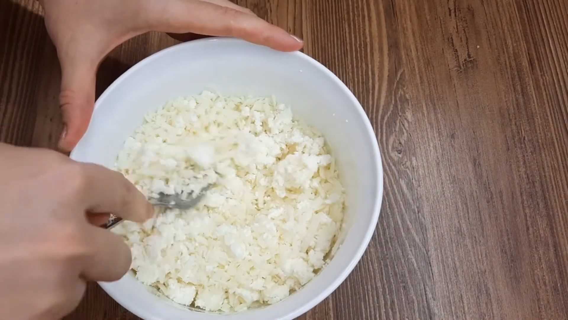 Вареники с творогом и сыром-Шаг 6