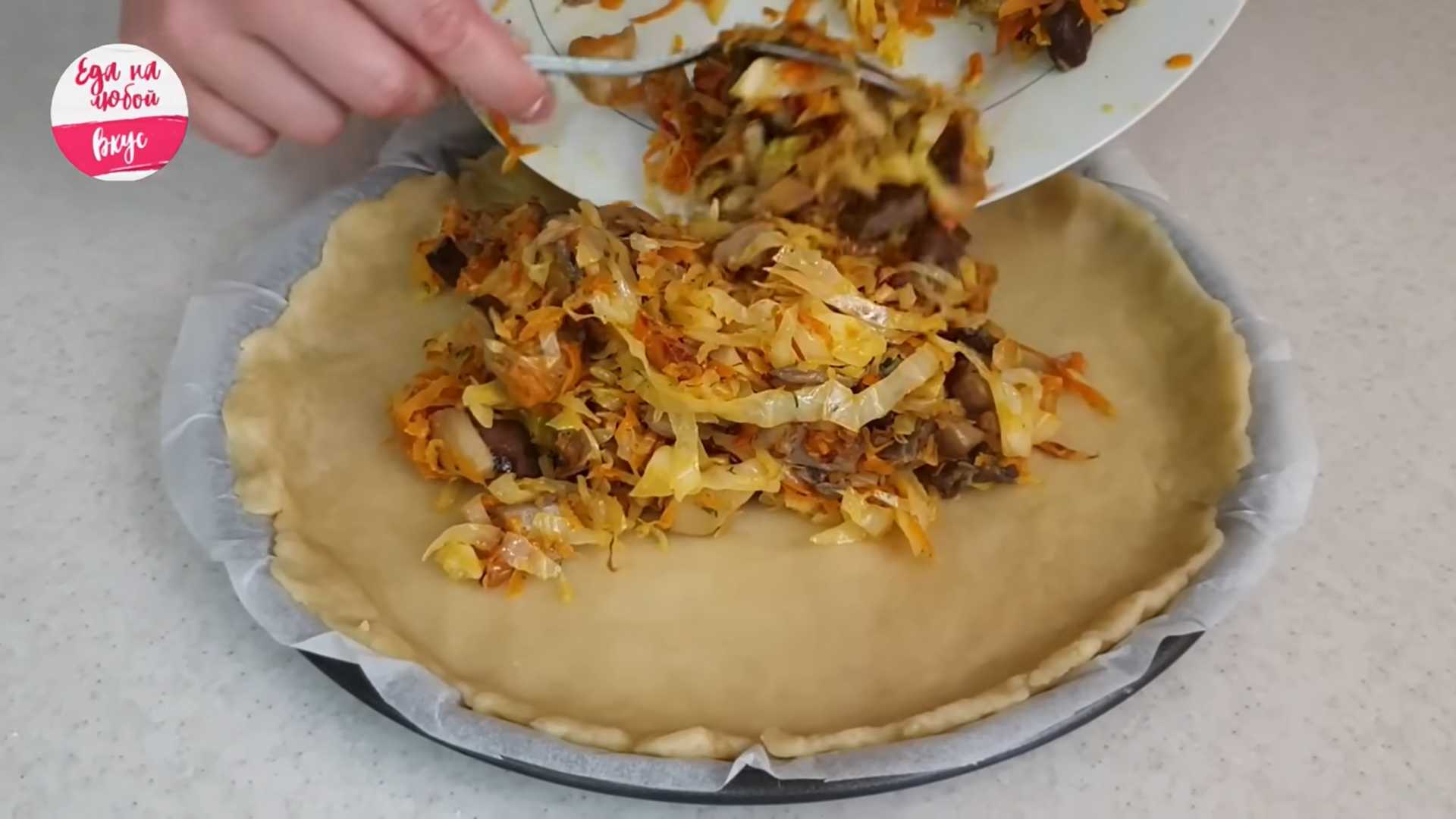Постный заливной пирог с капустой-Шаг 8