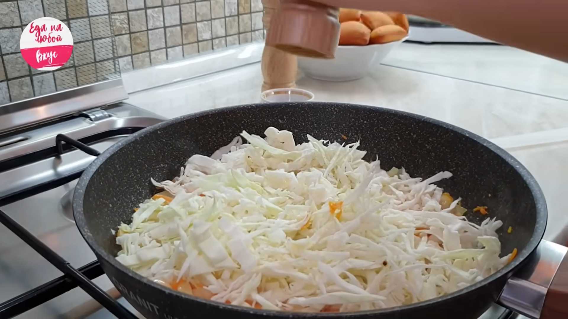 Постный заливной пирог с капустой-Шаг 3