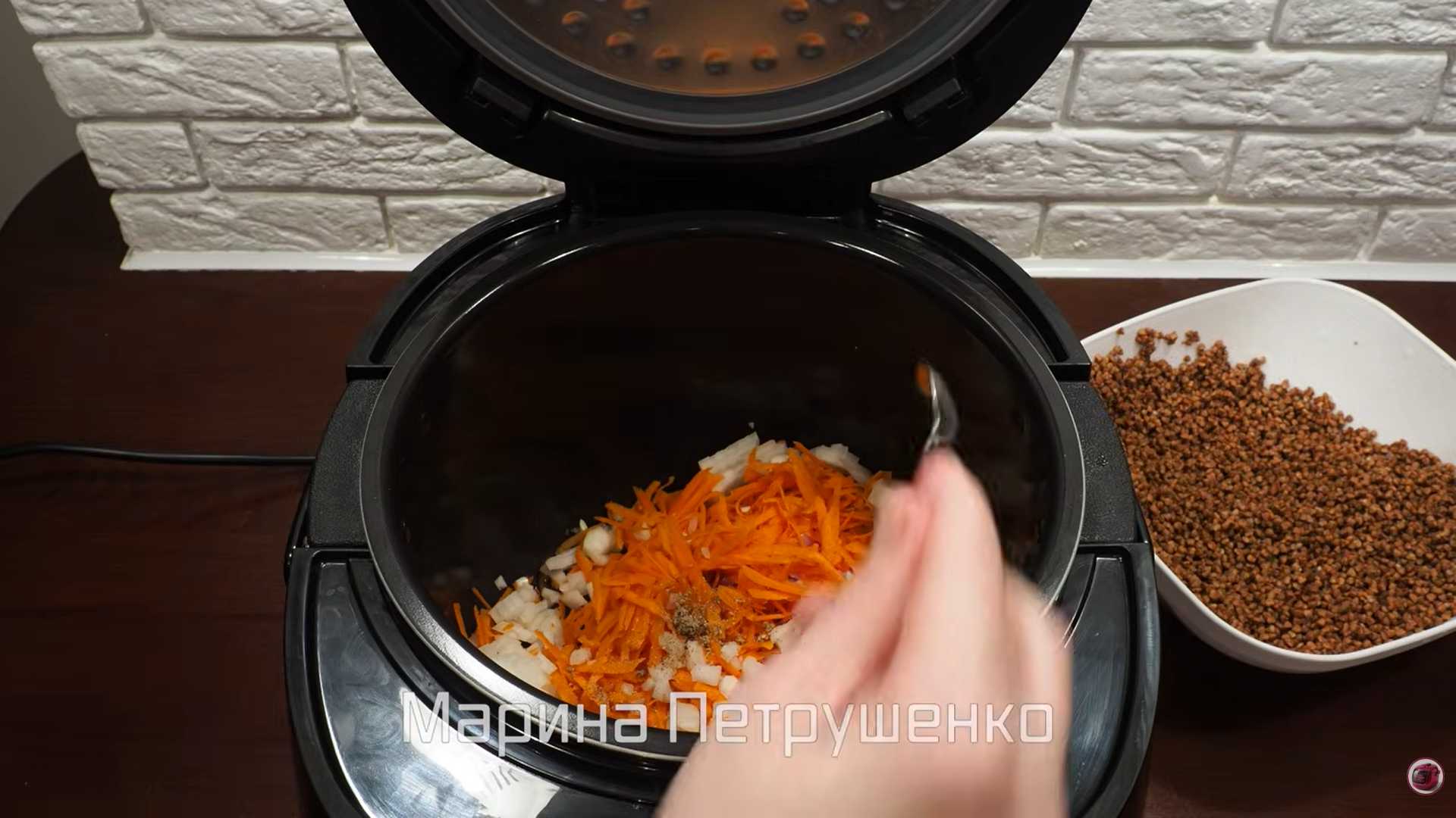 Гречка по-купечески с мясом в мультиварке-Шаг 2