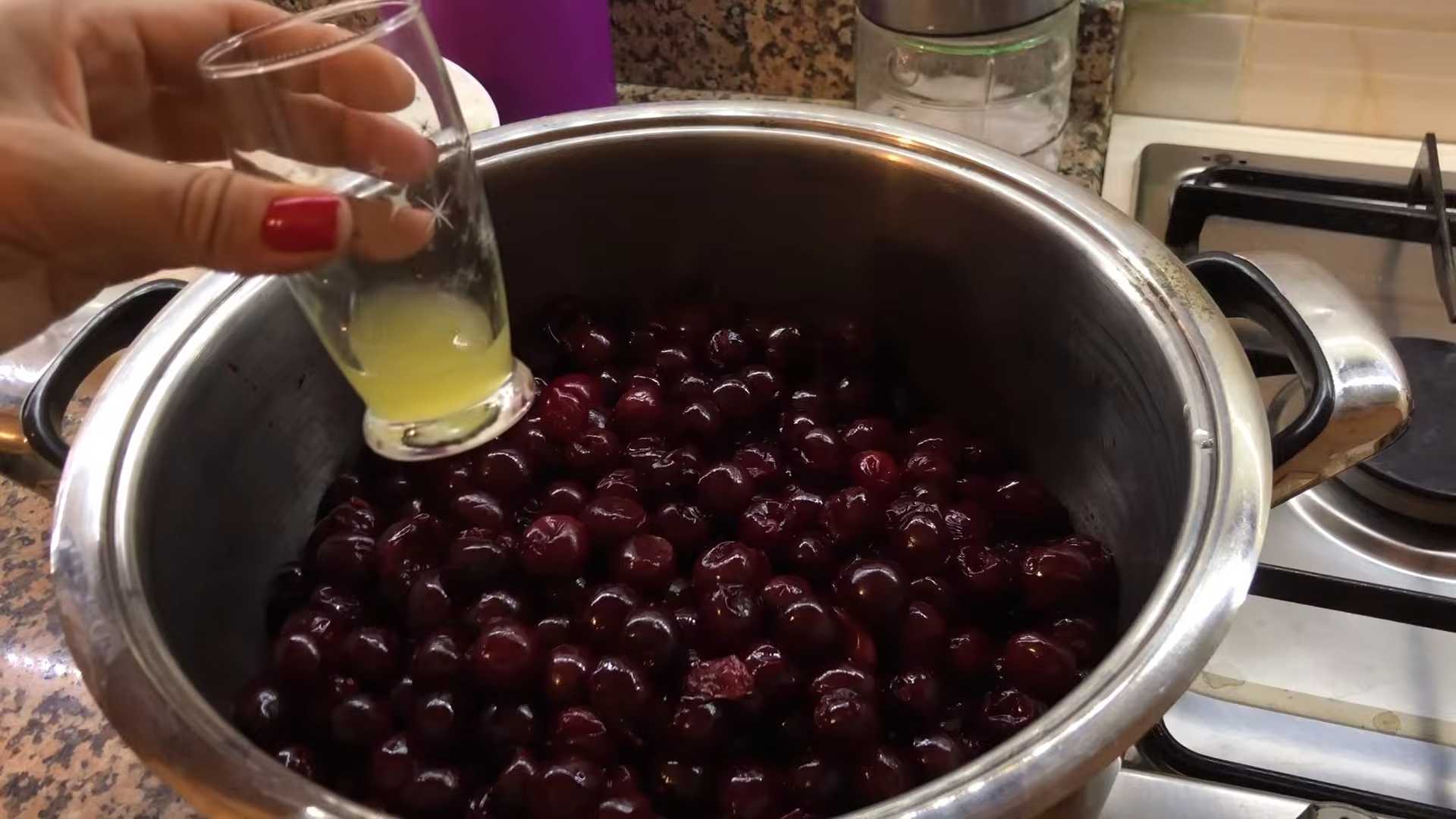 Вишневое варенье без косточек-Шаг 3