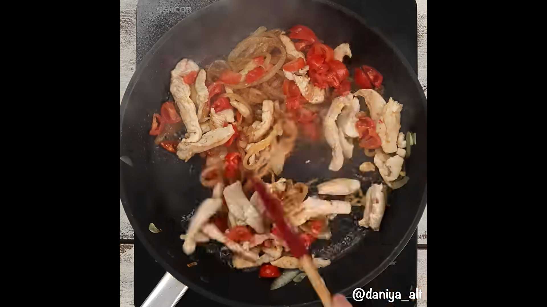Домашняя кесадилья с курицей-Шаг 3