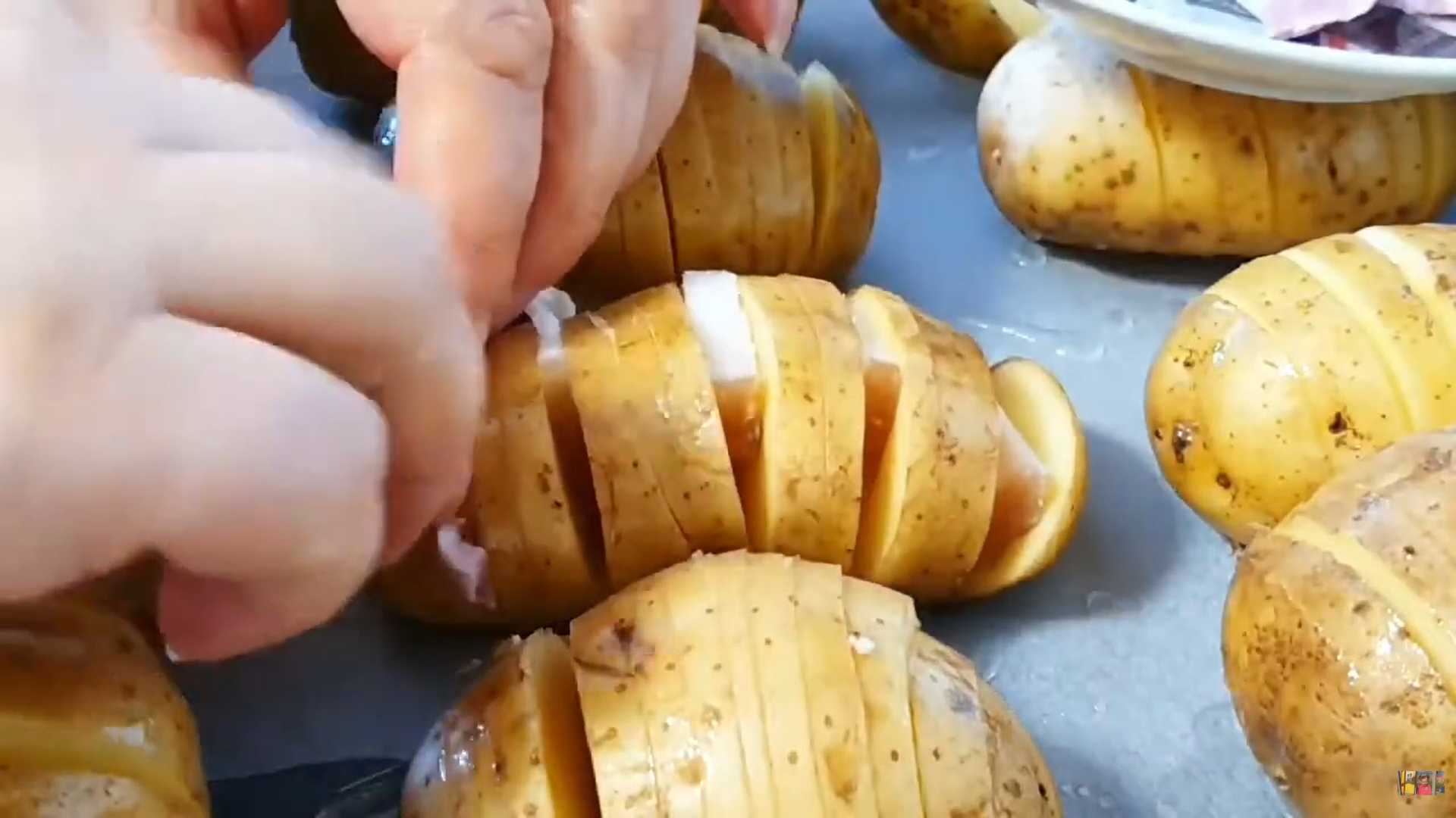 Картофель Хассельбек-Шаг 3