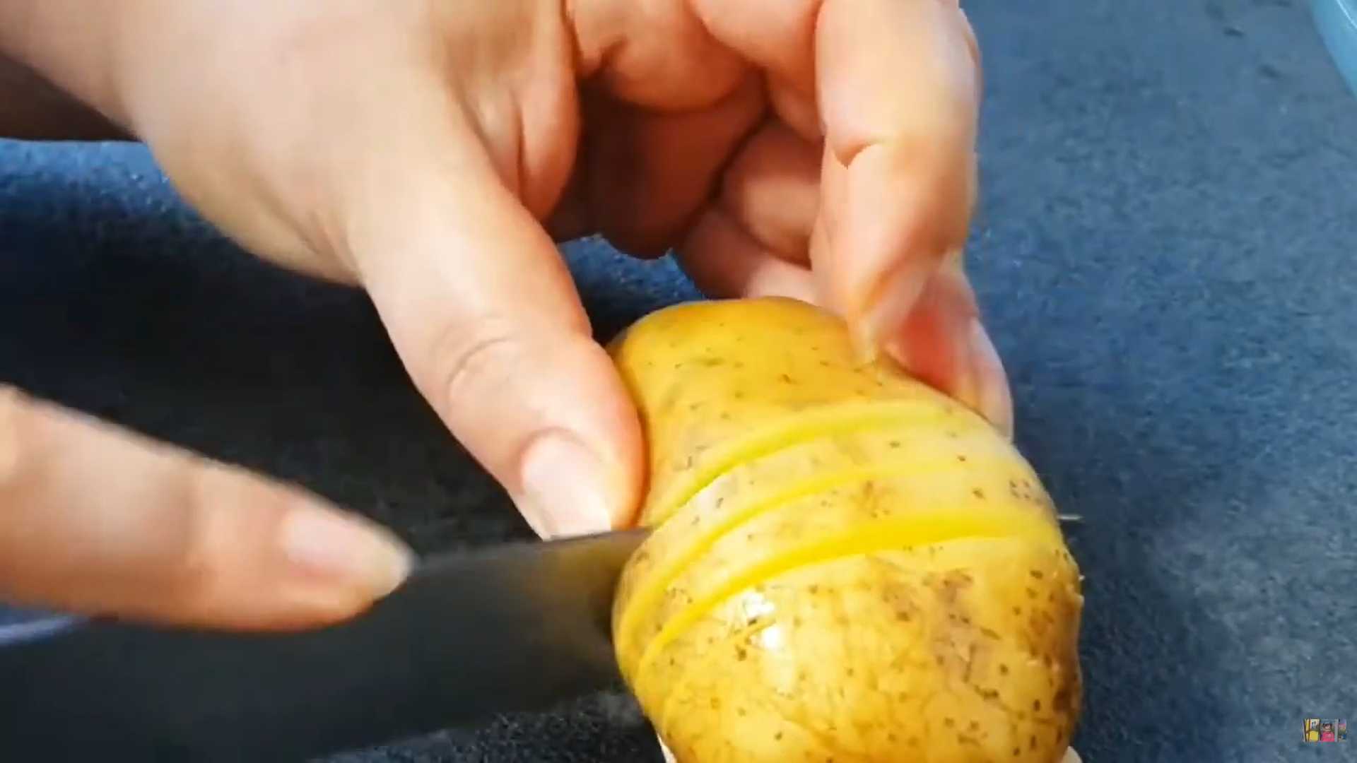Картофель Хассельбек-Шаг 1