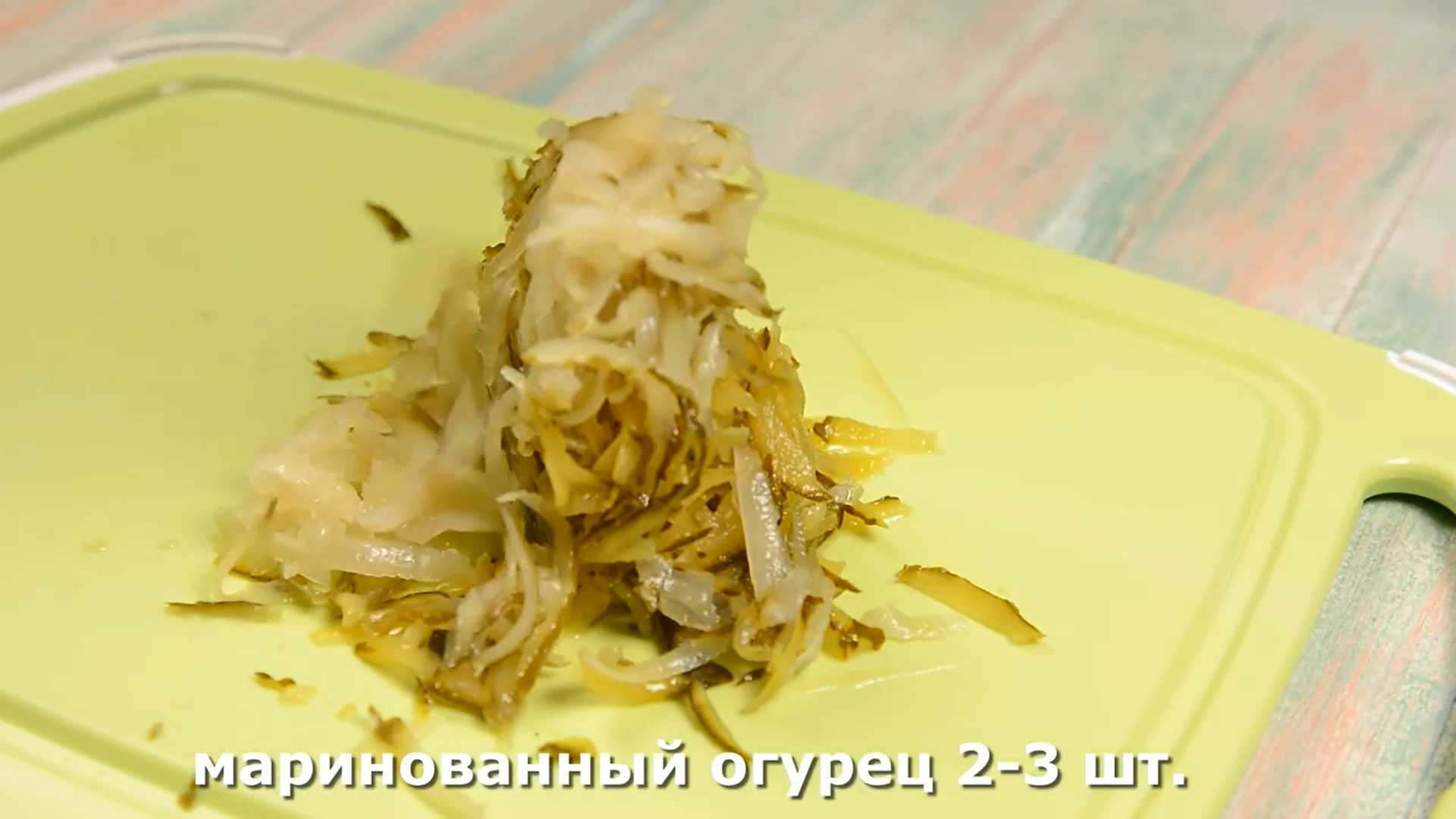 Салат «Мимоза» со шпротами-Шаг 3