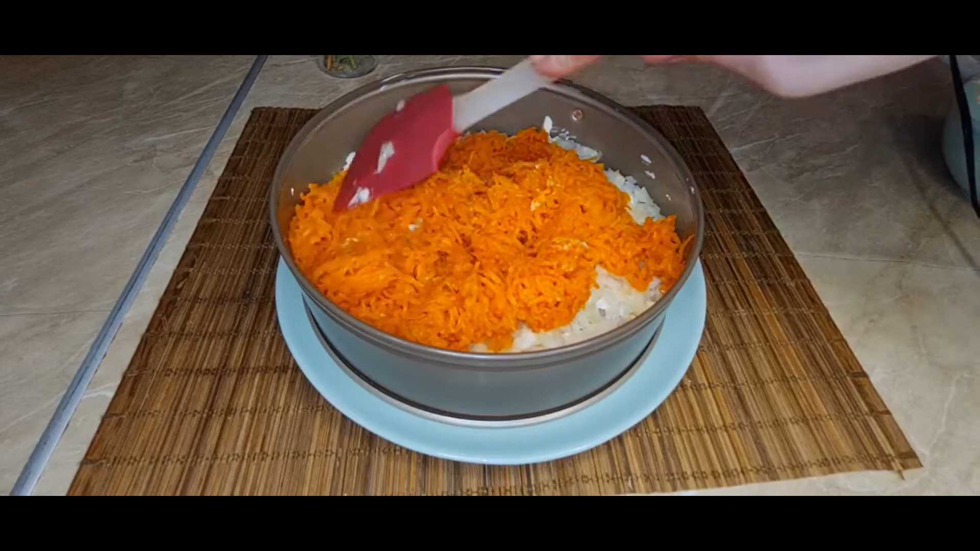 Салат «Мимоза» с курицей-Шаг 6