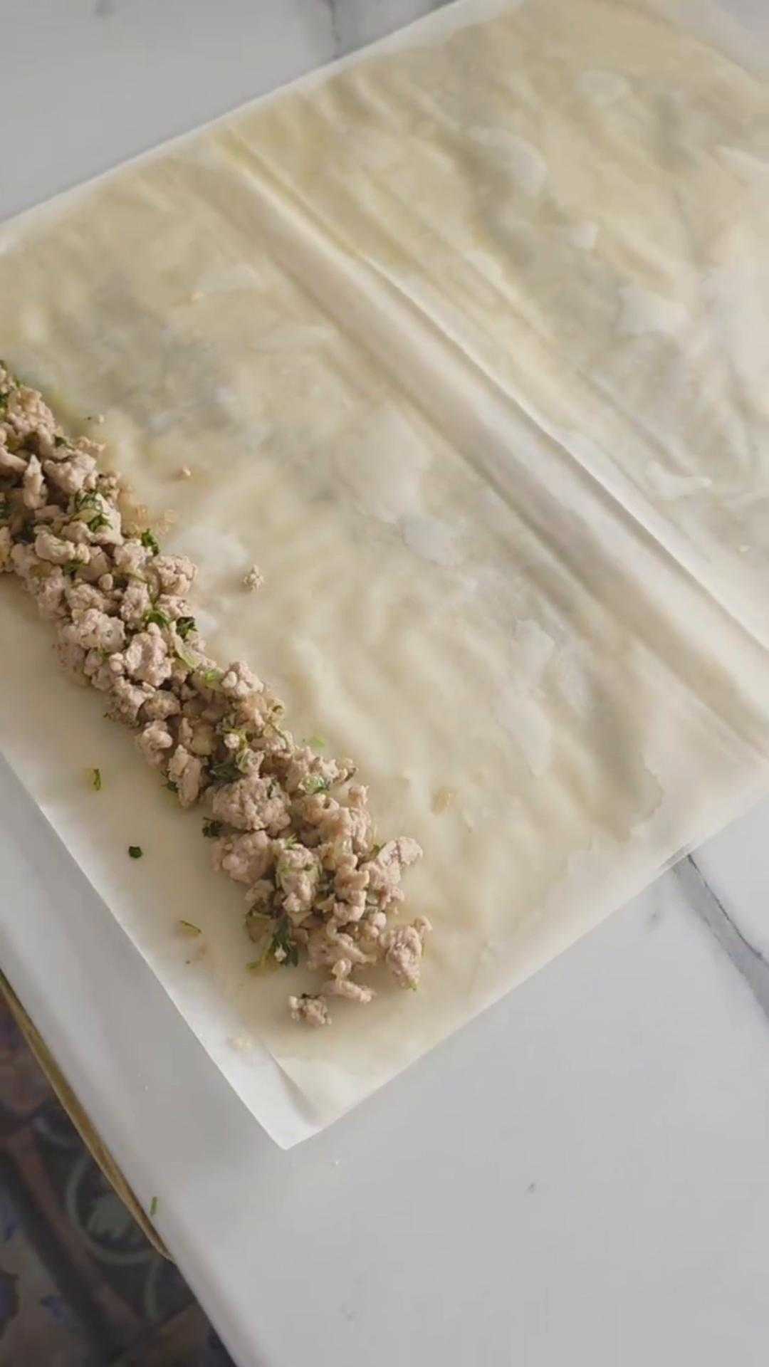 Мясные рулетики из теста фило с кунжутом-Шаг 5
