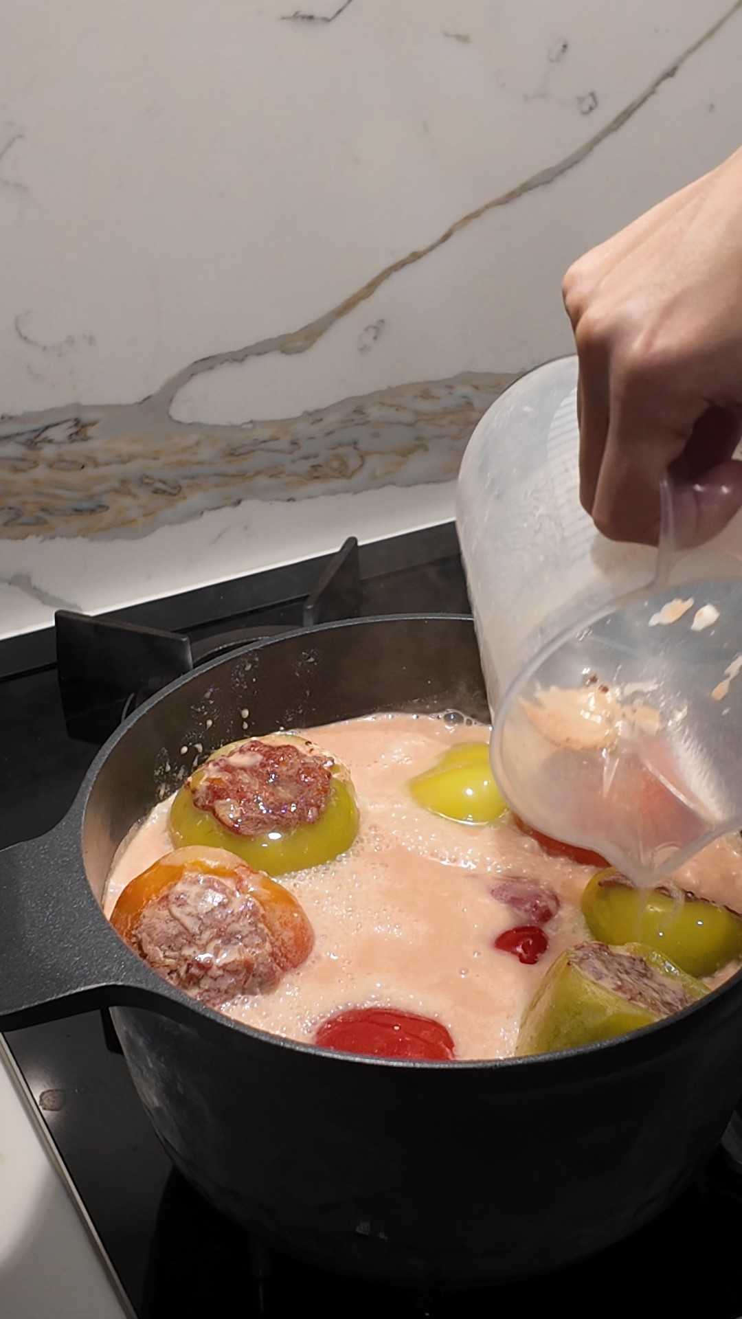 Фаршированные перцы с мясом и рисом-Шаг 6