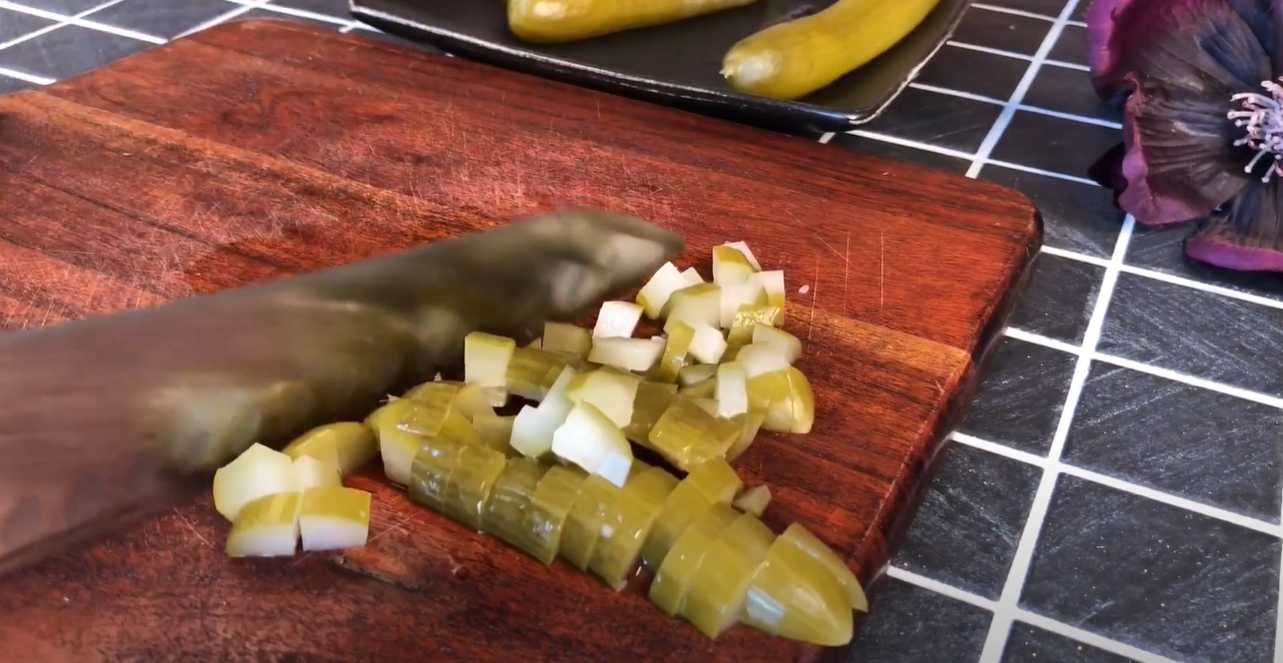 Салат с курицей без майонеза-Шаг 1