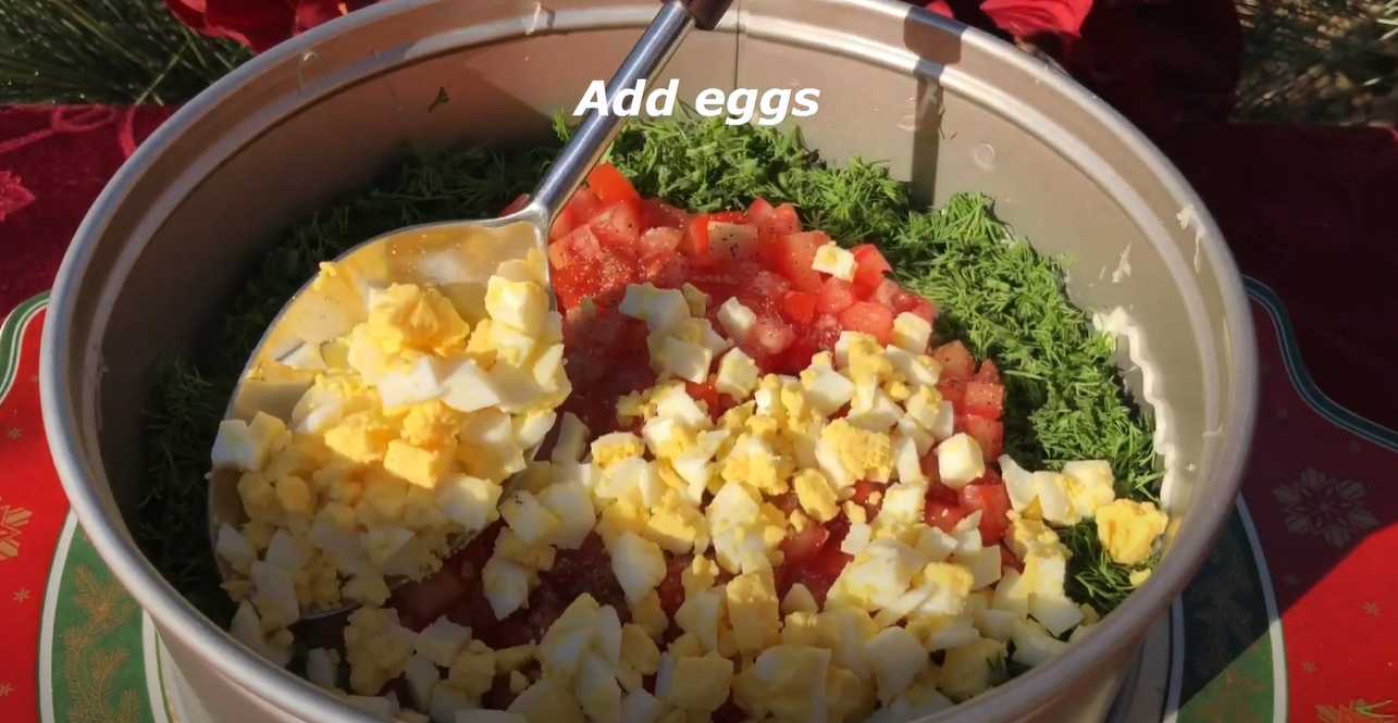 Новогодний салат с курицей и фруктами-Шаг 12