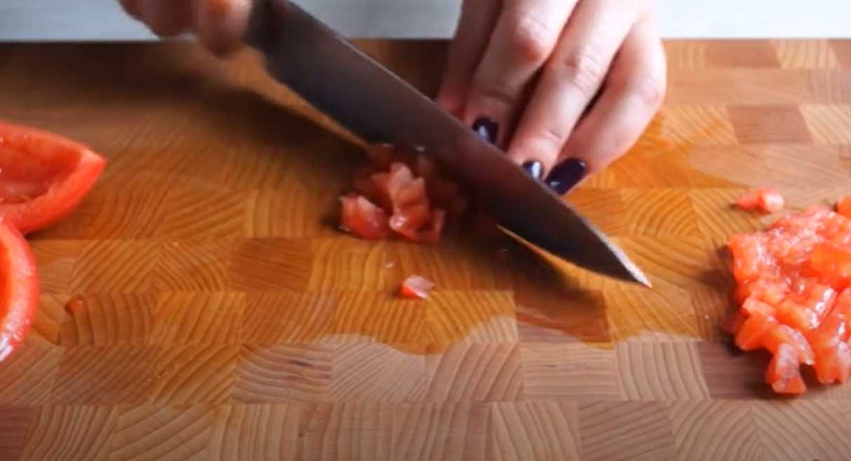 Тарталетки с крабовыми палочками и сыром-Шаг 3