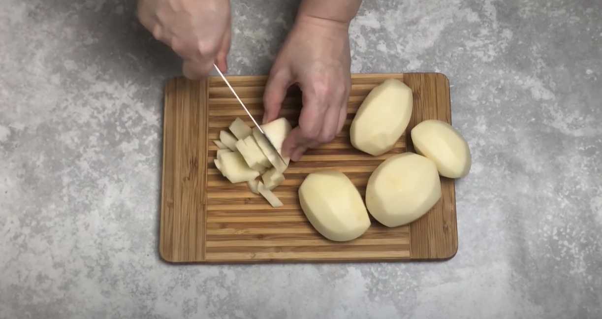 Классический гороховый суп с копчеными ребрышками-Шаг 3