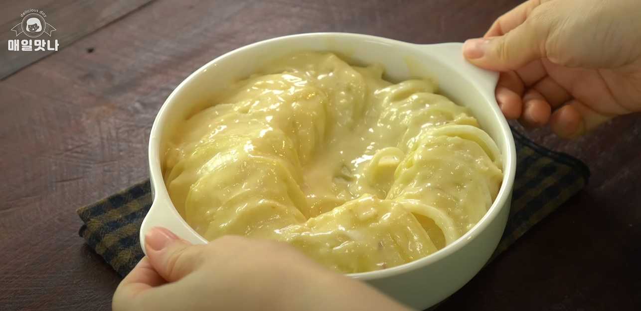 Запеченный картофель в сливочном соусе-Шаг 10