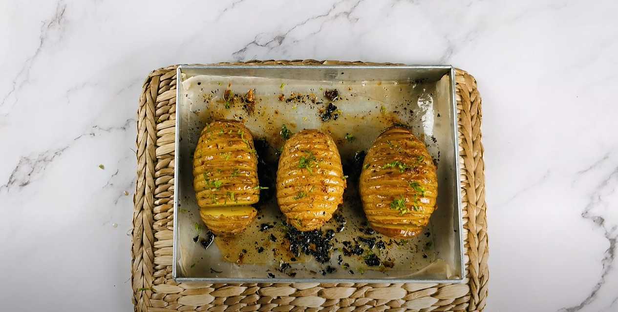 Запеченный картофель Хассельбак-Шаг 11