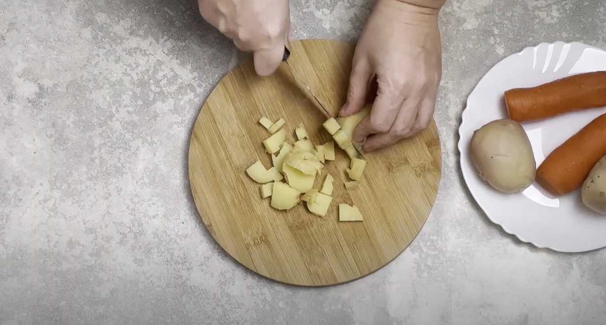 Классический рыбный салат-Шаг 2