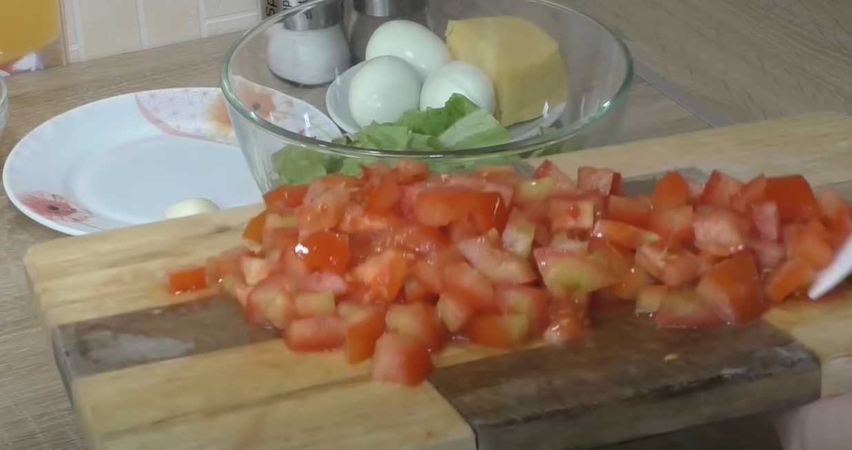 Классический салат с креветками-Шаг 3