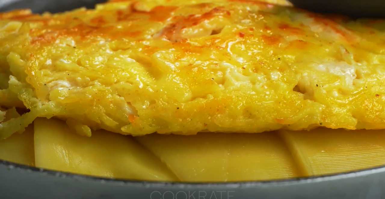 Картофельная запеканка с курицей в сковороде-Шаг 10