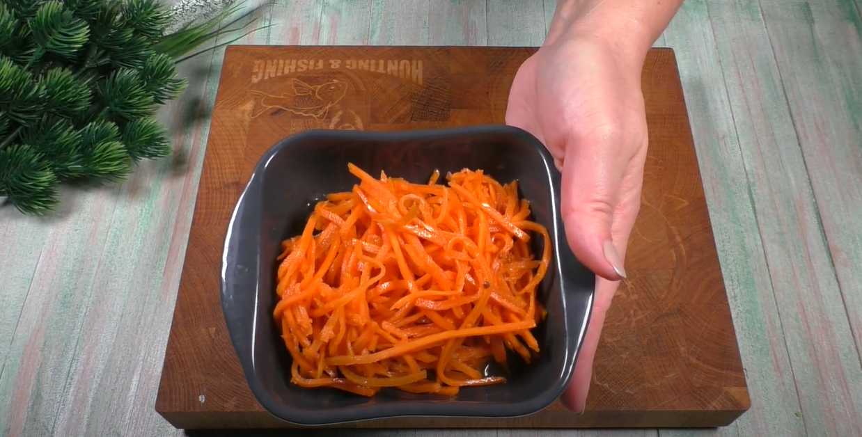 Крабовый салат с сыром и морковью по-корейски-Шаг 6