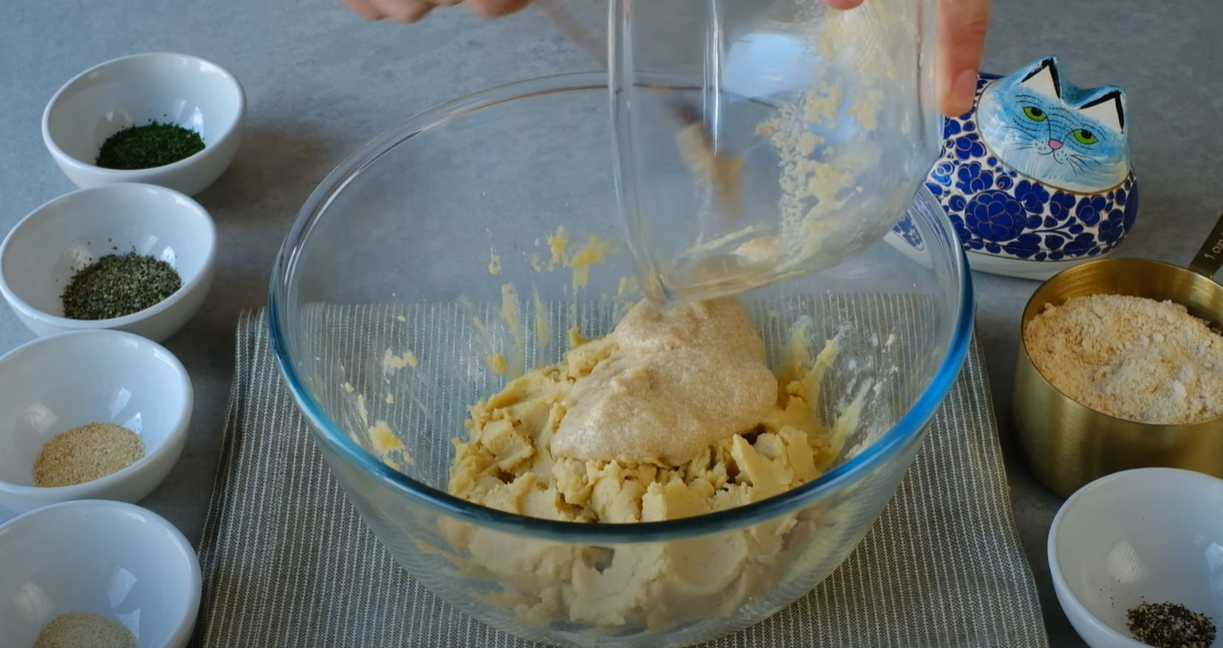 Домашний фалафель с соусом аквафаба-Шаг 3