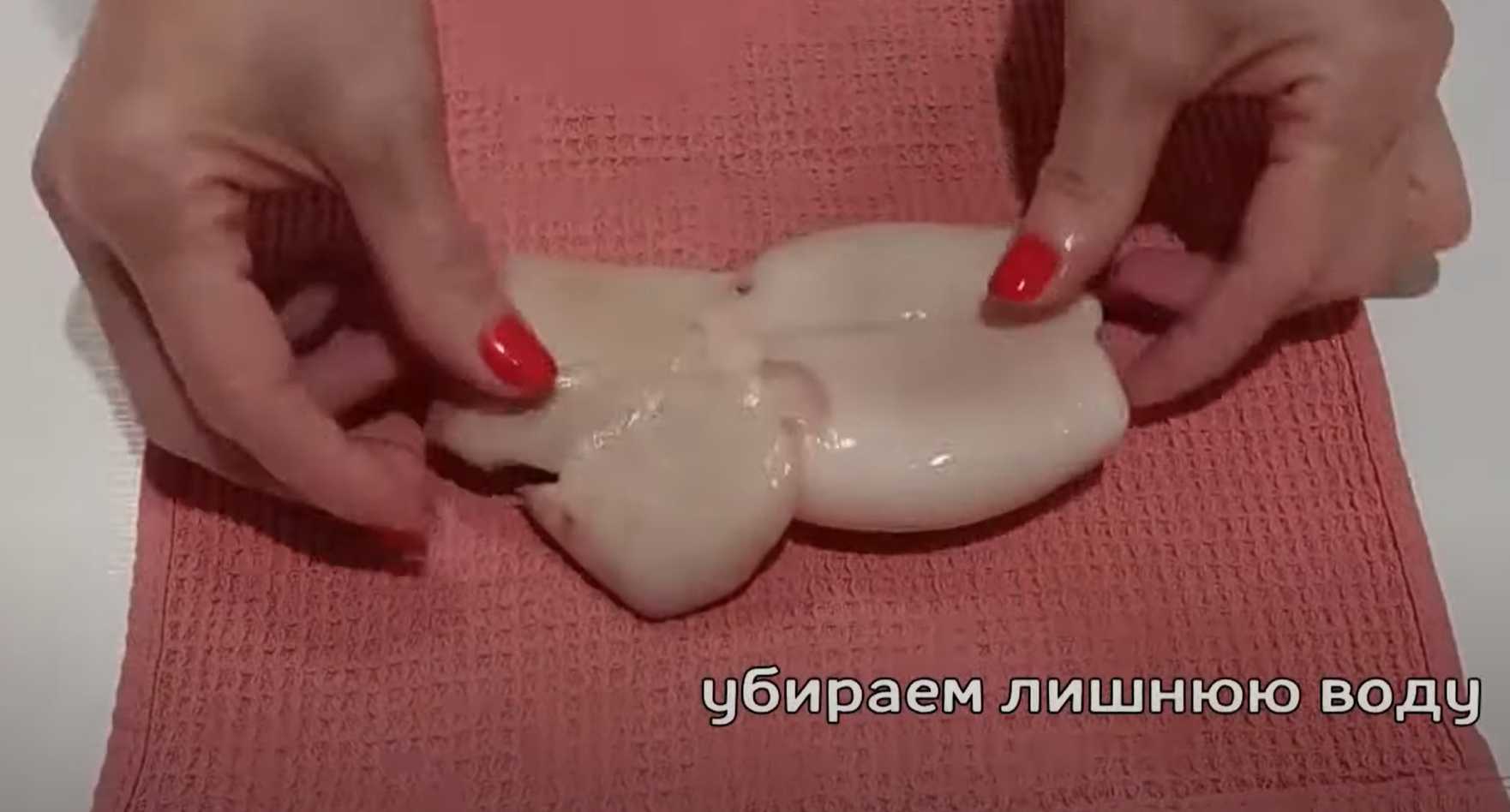 Жареные кольца кальмара с луком-Шаг 4