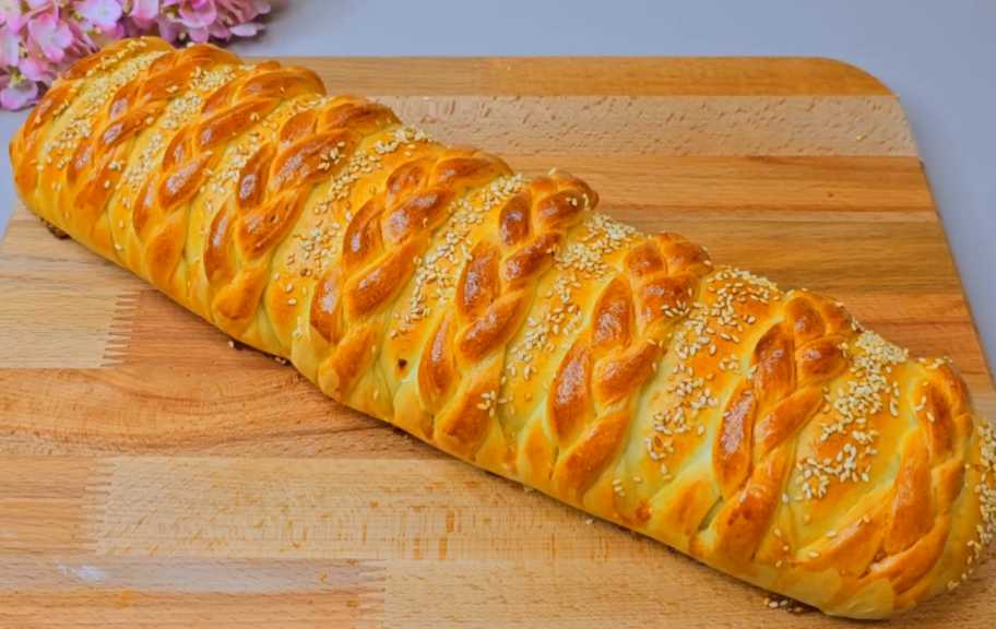 Новый рецепт: Нарядный пирог-рулет — Eda.Video