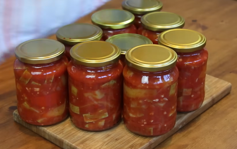 Новый рецепт: Салат с помидорами и кабачками на зиму — Eda.Video