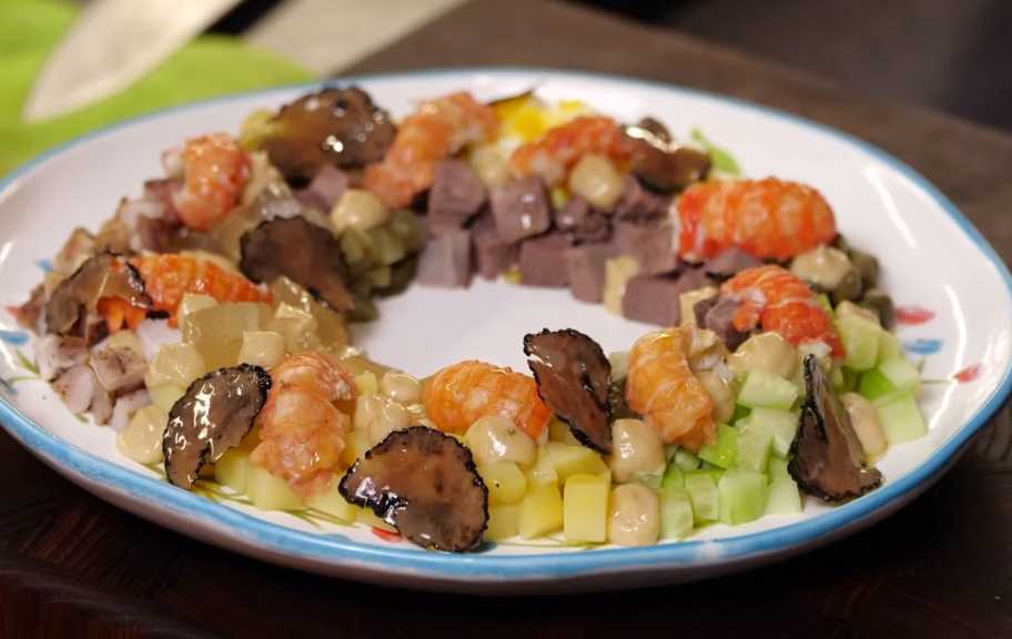 Новый рецепт: Оригинальный рецепт оливье — Eda.Video