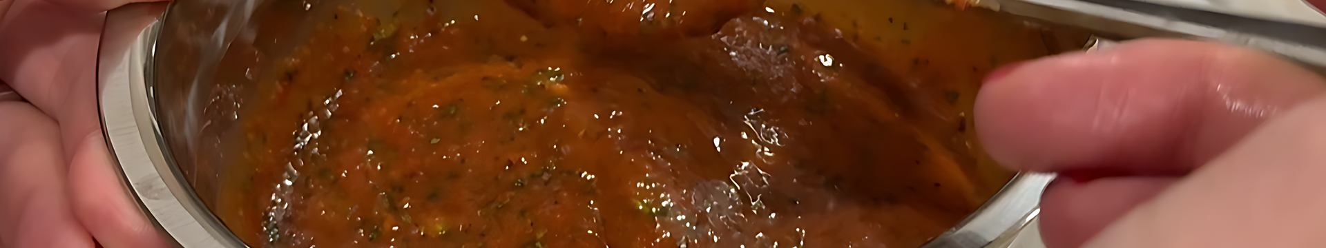 Домашний томатный соус с травами — Eda.Video