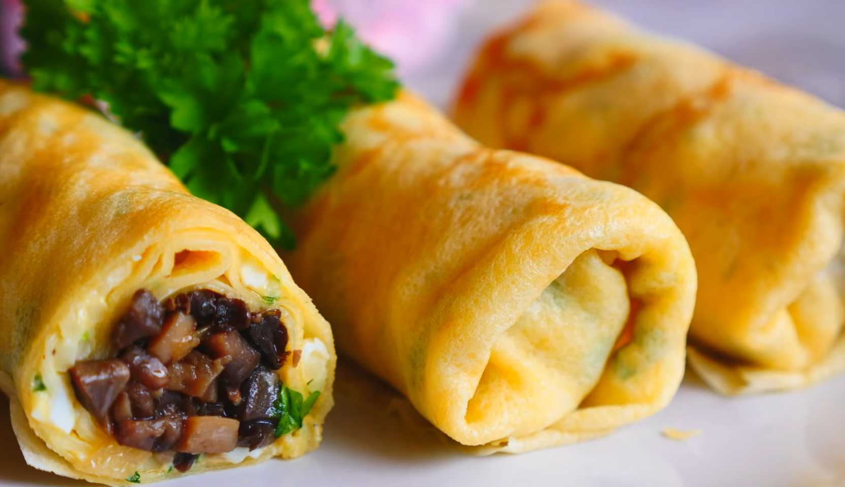 Изображение блюда: Блины с грибами и сыром — Eda.Video