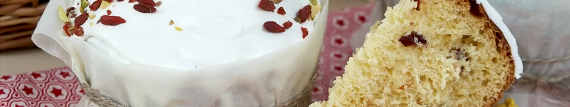 Влажный кулич с сухофруктами и коньячной пропиткой — Eda.Video