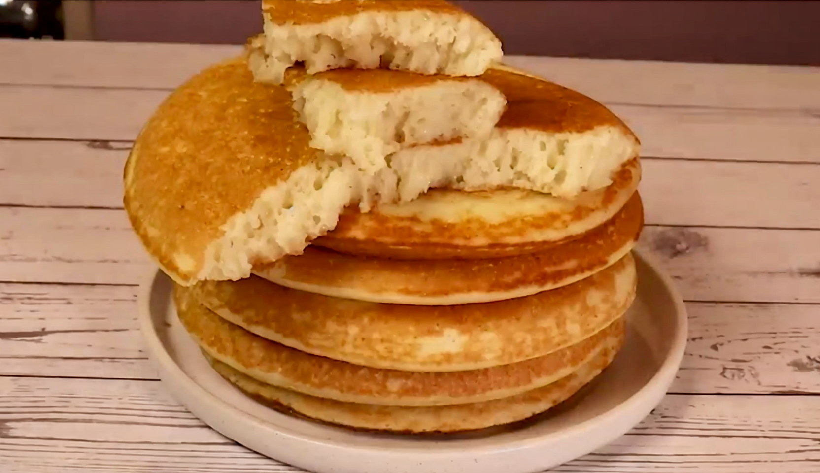 Изображение блюда: Мордовские блины на манке — Eda.Video