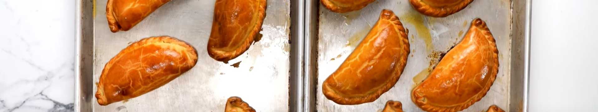 Эмпанадас с мясом в духовке — Eda.Video