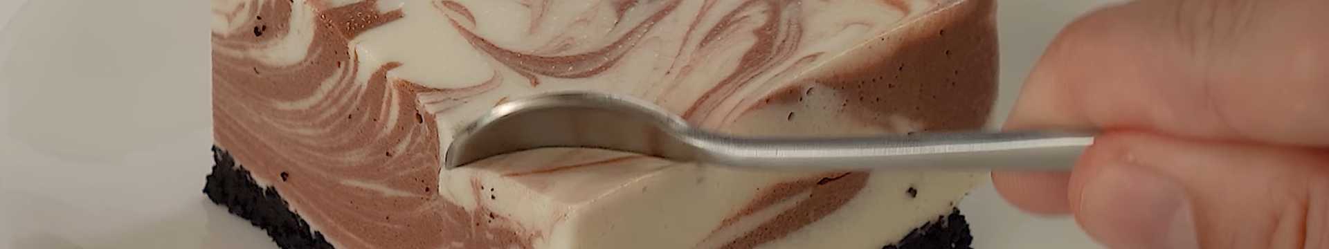 Шоколадный муссовый торт из Орео — Eda.Video