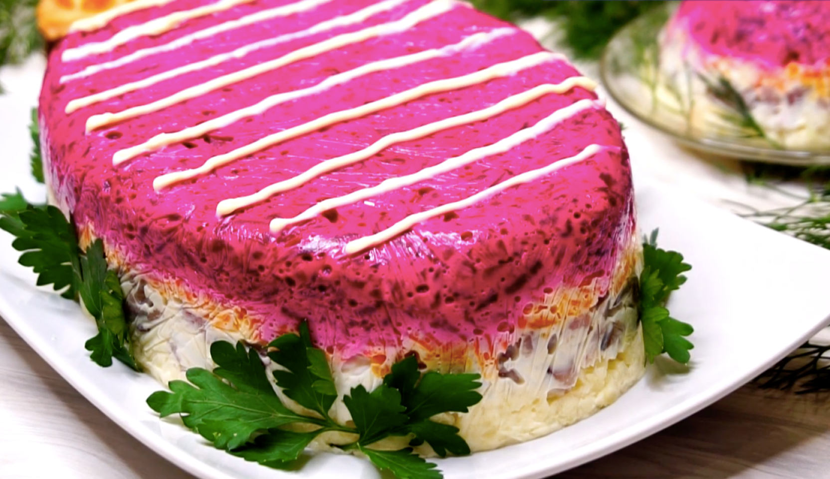 Изображение блюда: Селедка под шубой с желатином — Eda.Video