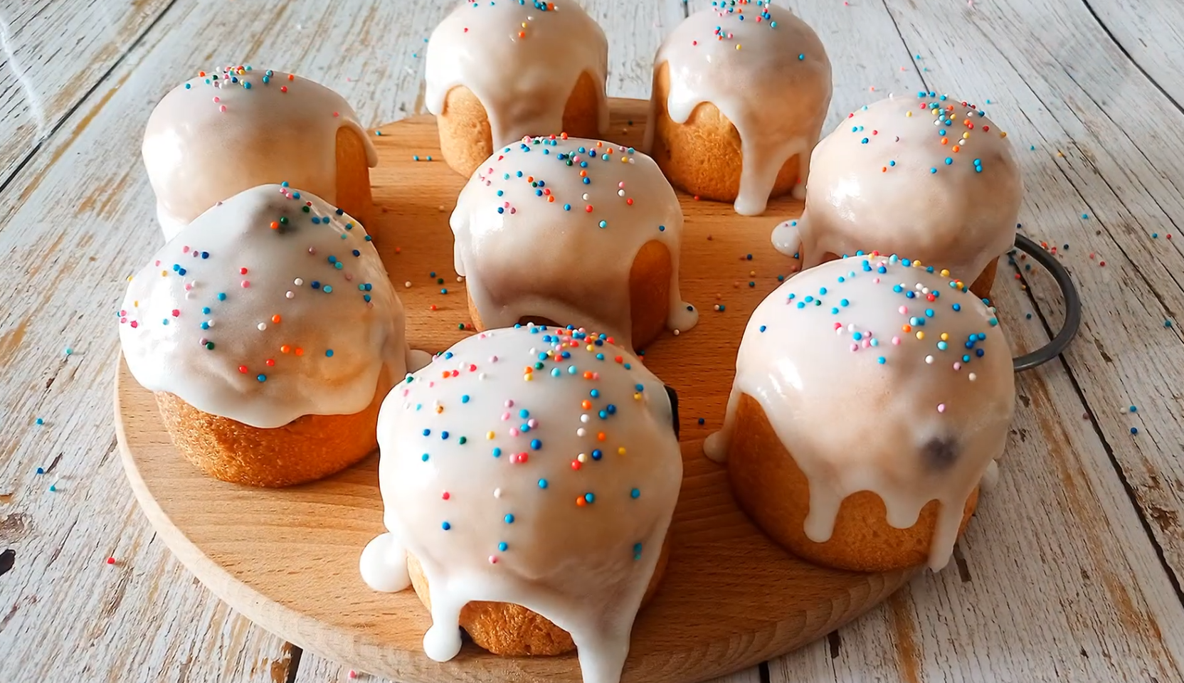 Изображение блюда: Кулич без яиц — Eda.Video