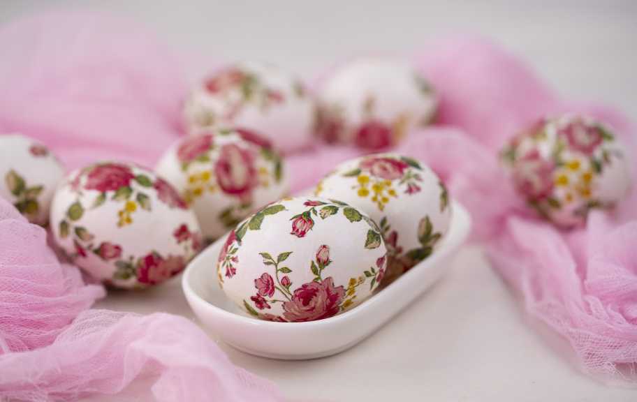 Новый рецепт: Декупаж пасхальных яиц салфетками и яичным белком — Eda.Video
