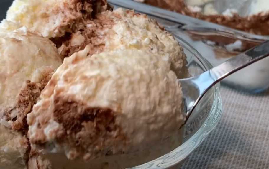 Рецепт: Кокосовое мороженое Баунти